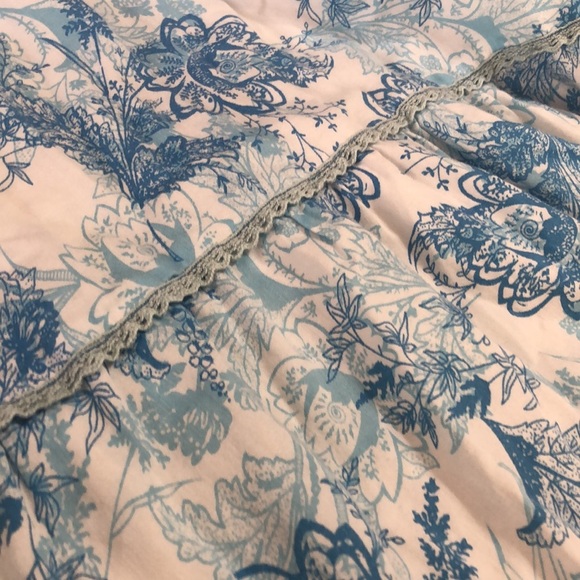 VICTORIA HILL SIZE 14 BLUE FLORAL SLEEVELESS DRESS WITH EMBROIDERED TRIM EUC - Picture 6 of 6